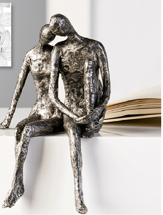 Couple Sculpture