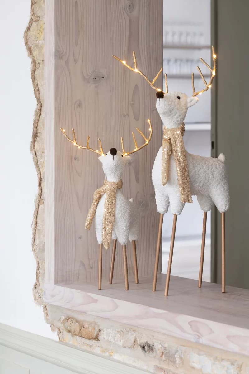 Reindeer Scarf